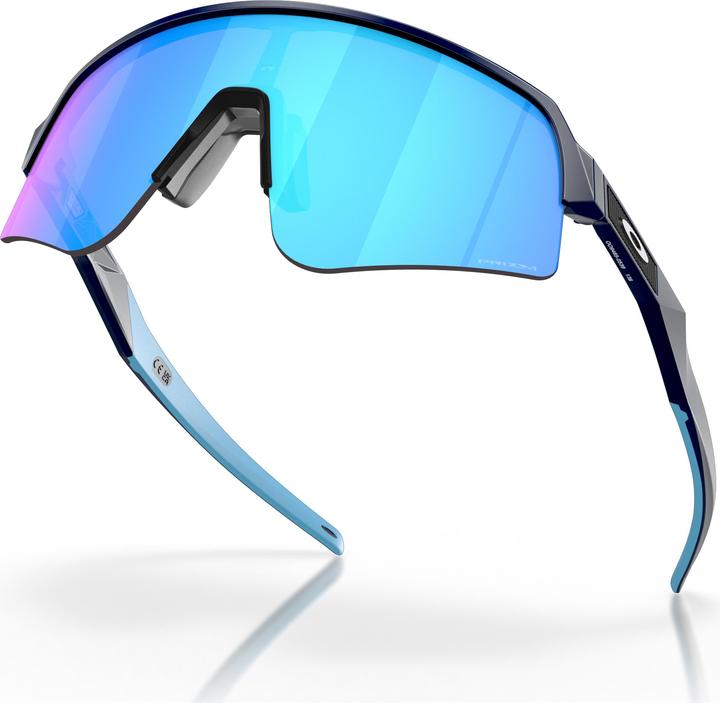 Actual product image Oakley Sutro Lite Sweep (Blue, Prizm Sapphire)