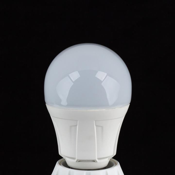 Image du produit Lindby E27 (E27, 8.50 W, 806 lm, 1 x, F)