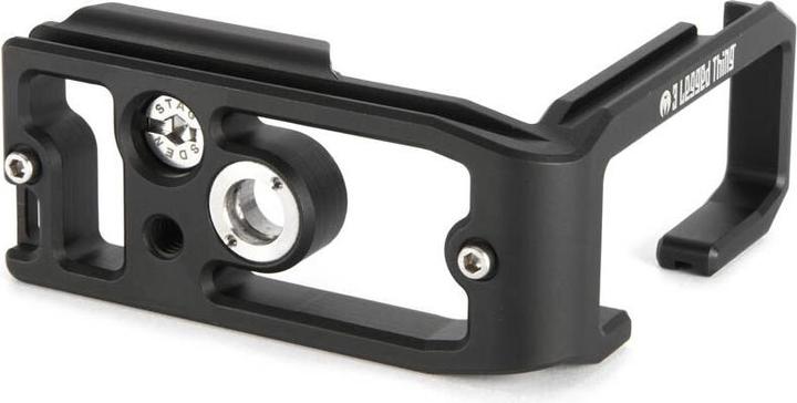 Actual product image 3 Legged Thing OLLIEQD B 90mm Arca L Bracket Dark/Matte Blk for OM System OM 1 / OM 1 Mk II