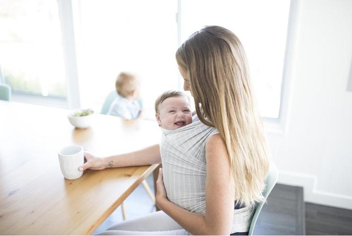 Actual product image Ergobaby Aura (4.90 m)
