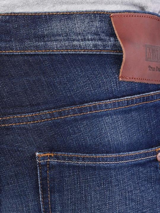 Actual product image Mustang Oregon Tapered crinkle dark rinse (W34/L34)