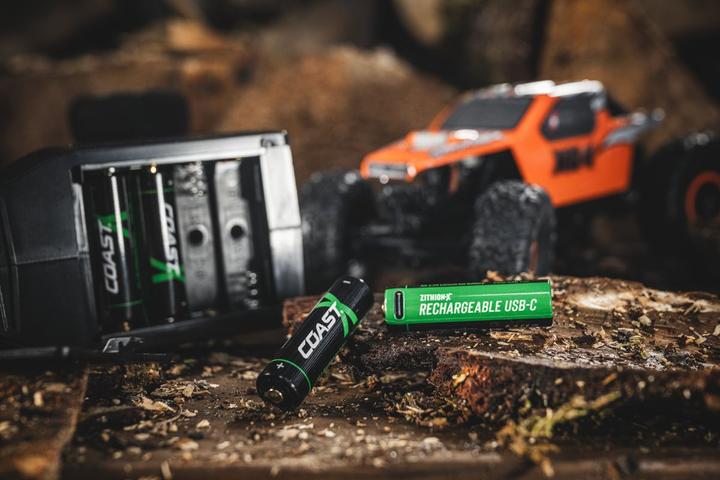 Actual product image Coast Zithion-X USB-C (4 pcs., AA, 2400 mAh)