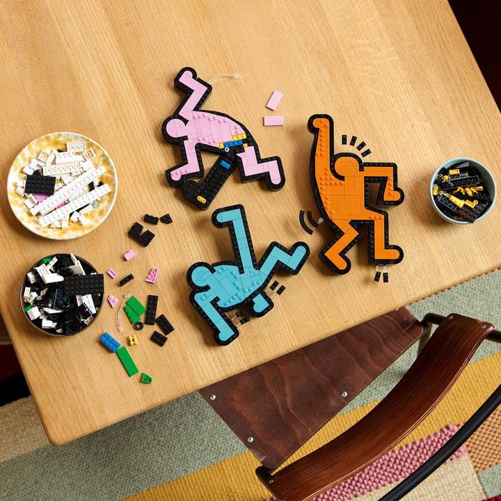 Produktbild LEGO Keith Haring – Tanzende Figuren (LEGO Art)