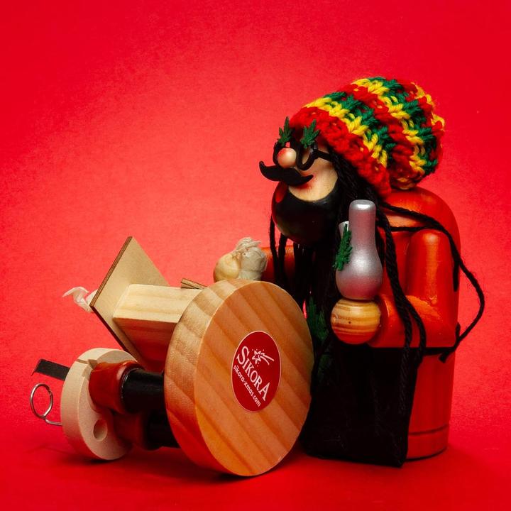 Actual product image Sikora Räuchermännchen Kiffer