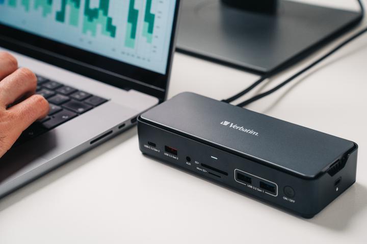 Actual product image Verbatim CDS-15SSD (USB-C, 15 Ports)