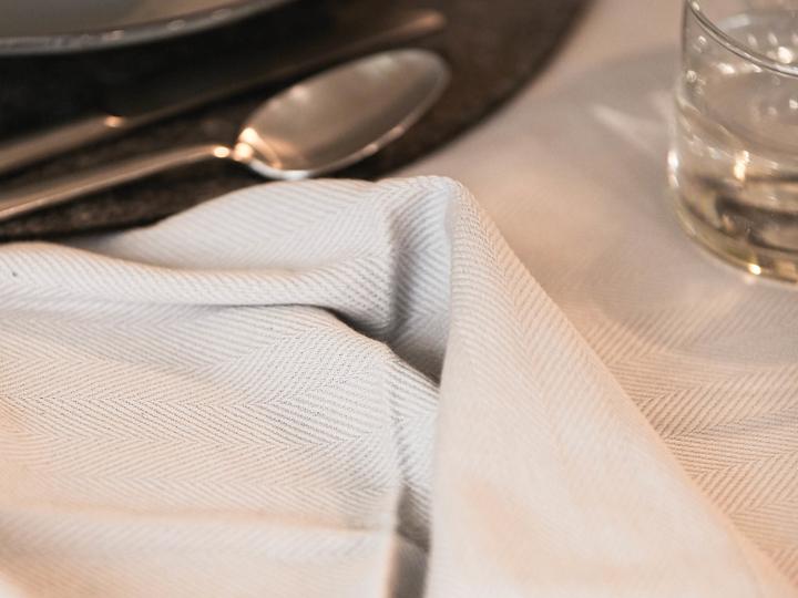 Actual product image Esmée Table cloth (150 x 240 cm)