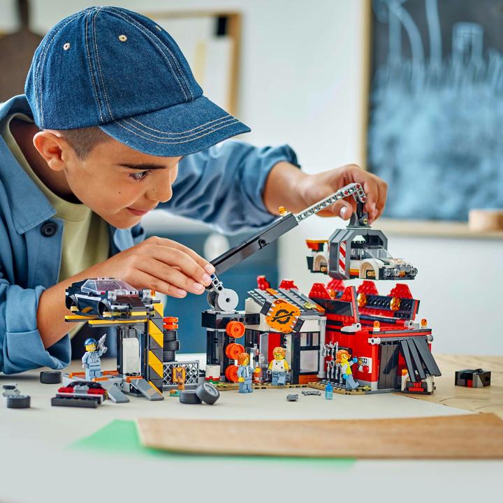 Produktbild LEGO Schrottplatz mit Autos (60472, LEGO City)
