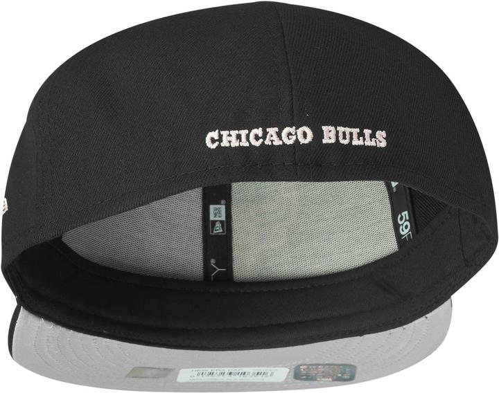 Produktbild New Era 59Fifty Cap - Chicago Bulls schwarz / rosa - 7 1/2 (7 1/2)