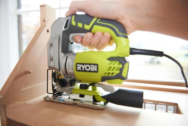 Productafbeelding Ryobi Pendelactie decoupeerzaag incl. koffer