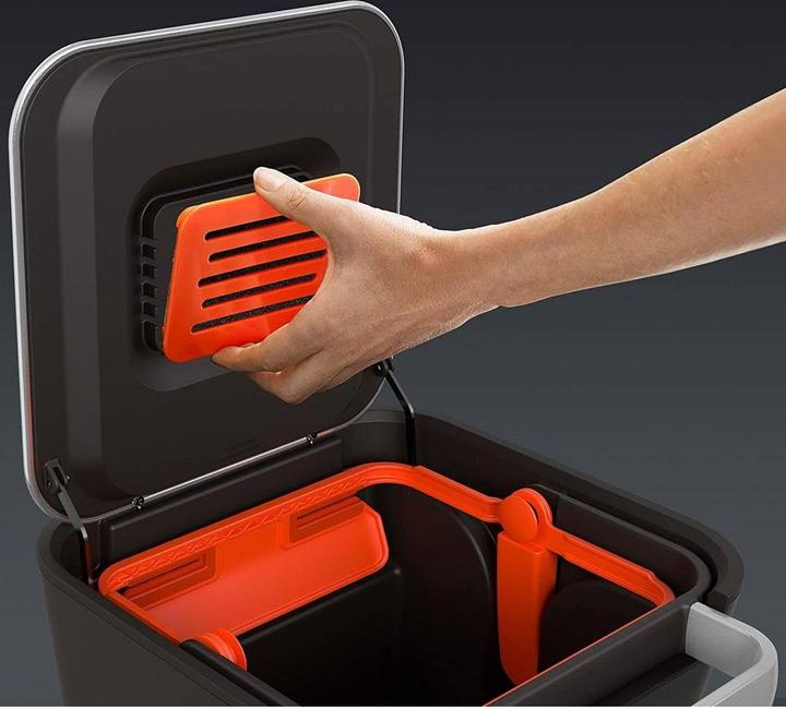 Actual product image Joseph Joseph Titan Slim (20 l)