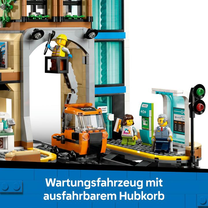 Actual product image LEGO Hauptbahnhof (60469, LEGO City)