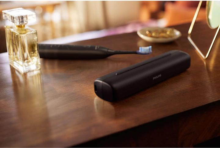 Actual product image Philips Sonicare Series 7100 (Sonic toothbrush)