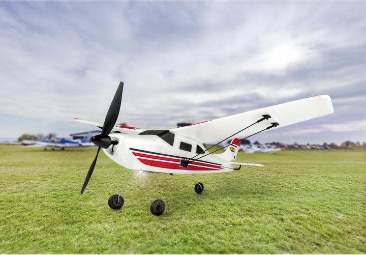 Produktbild Carson RC Sportflugzeug 2.4 G 100% RTR rot (Segelflugzeug)