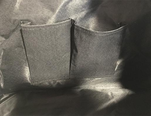 Produktbild Bekos Upcycling - Kurierrucksack aus recycelten Fischfuttersäcke hellblau (40 l)