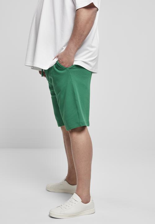 Actual product image Urban Classics Basic sweatshorts (L)
