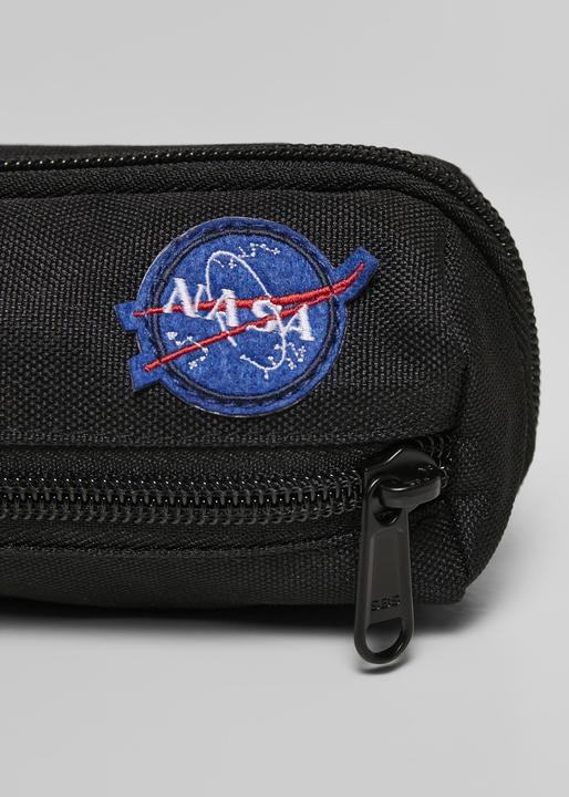 Image du produit Mister Tee NASA Notebook & Pencilcase Set