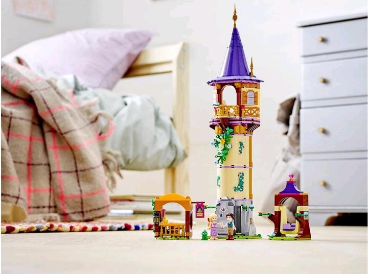 Actual product image LEGO Rapunzel's Tower (43187, LEGO Disney)