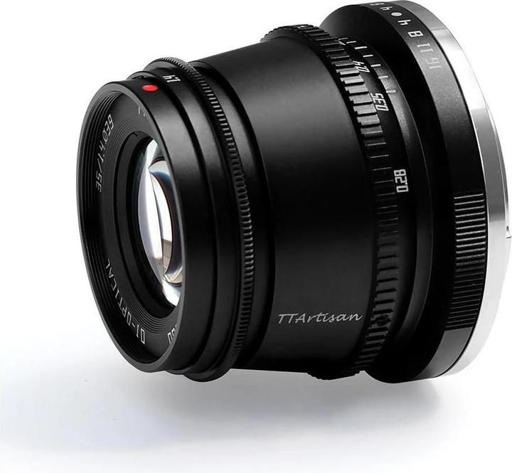 Actual product image TTArtisan 35mm f/1.4 Fujifilm X (Fujifilm X, APS-C / DX)