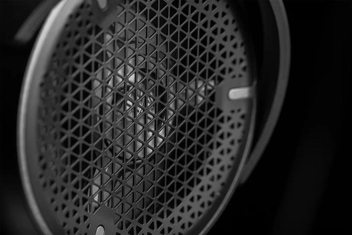 Actual product image Corsair Virtuoso Pro (Cable)
