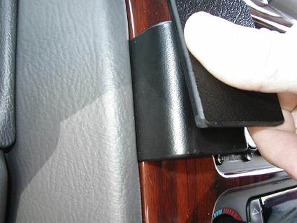 Actual product image Brodit 853467 Car mount GMC Envoy
