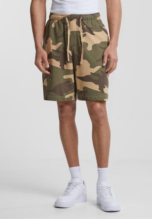 Actual product image Urban Classics Easy Camo Shorts - 161161 (M)