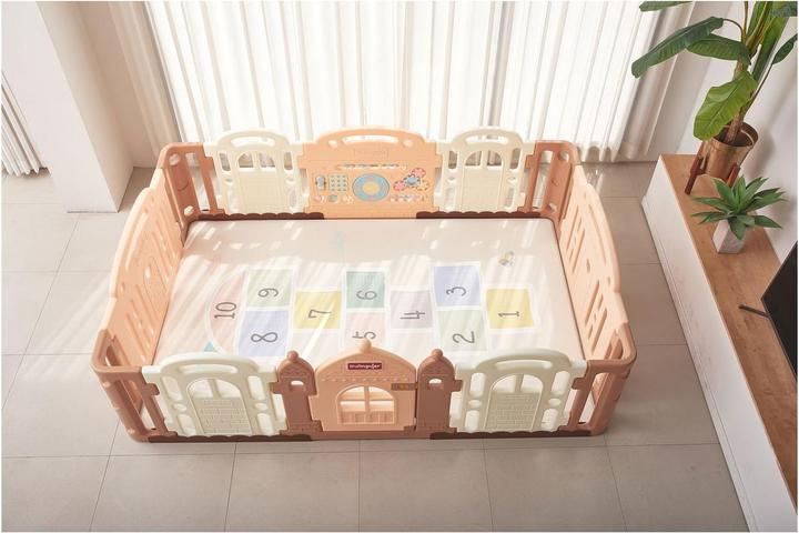 Actual product image Dwinguler Castle (150 cm, 240 cm)