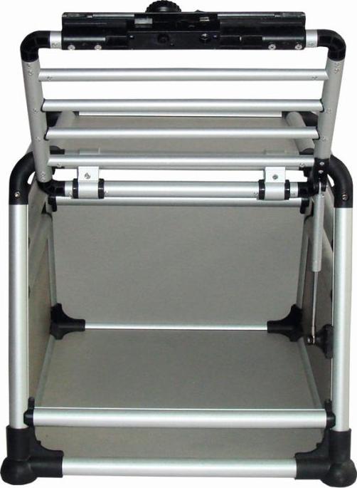 Produktbild Nobby Aluminium Autotransportbox Round Corner (Hund, Sicherheitsverschluss, Abschliessbar)