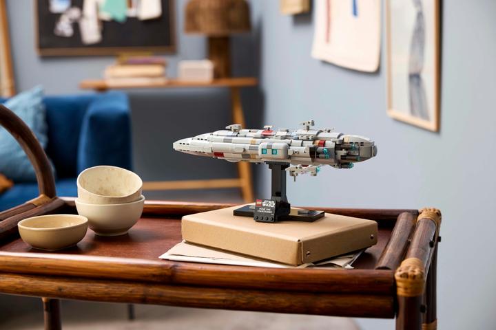 Immagine prodotto LEGO Sternkreuzer Heimat Eins (75405, LEGO Star Wars)