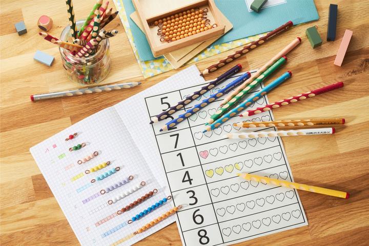 Actual product image STABILO Easycolours left-handed (Dark Blue, 1 x)