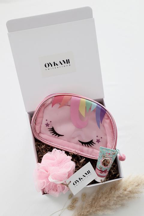 Produktbild Oykami Geschenkbox Mädchen "Einhorn Kosmetiktasche"