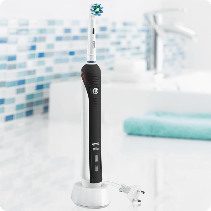 Immagine prodotto Oral-B Pro 2 (Spazzolino oscillante)