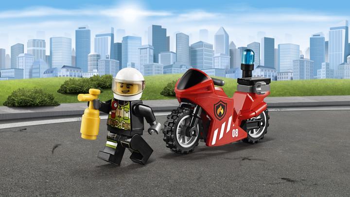 Actual product image LEGO Fire brigade fire-fighting unit (60108, LEGO City)