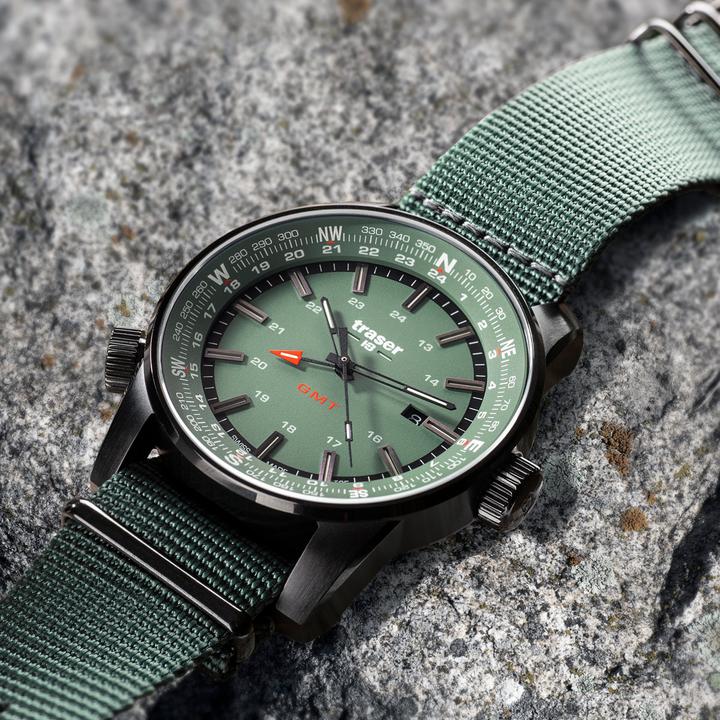 Actual product image Traser P68 Pathfinder GMT (Analogue wristwatch, 46 mm)