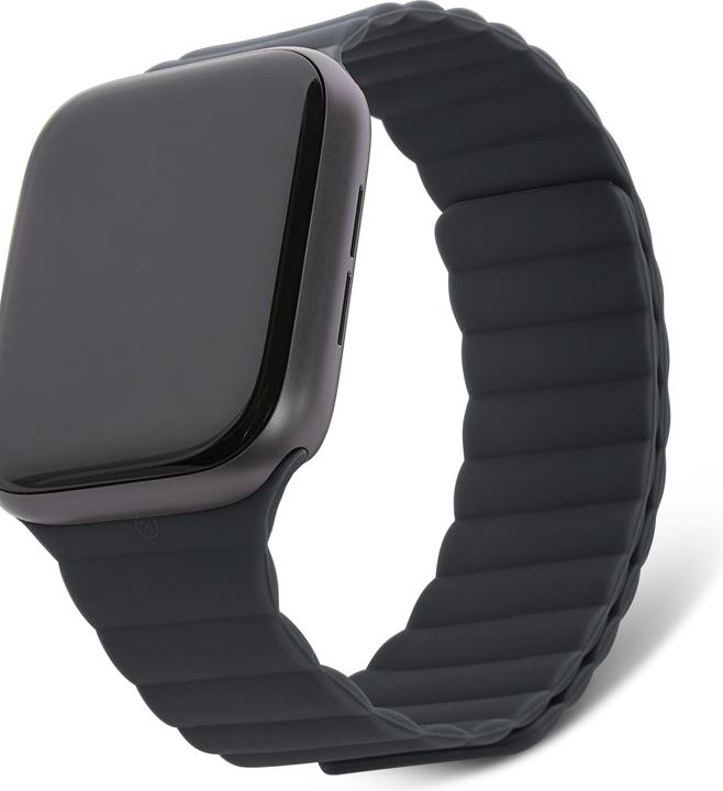 Actual product image Cyberport Silicon Magnetic Traction Strap 42/44mm (44 mm, 42 mm, Silicone, Apple Watch)