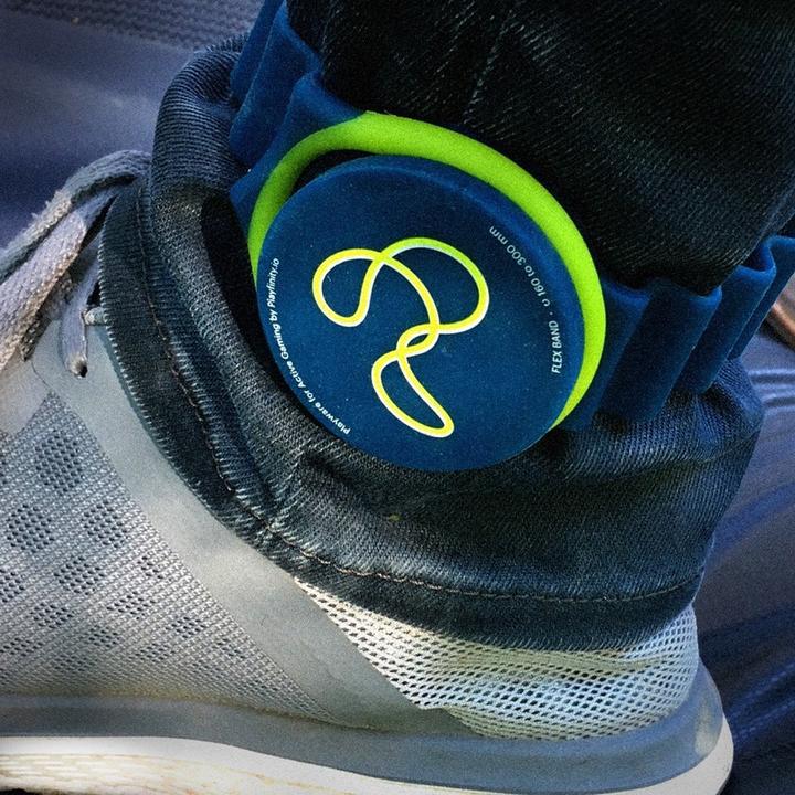 Produktbild Playfinity Jump Games Flex Band Adult