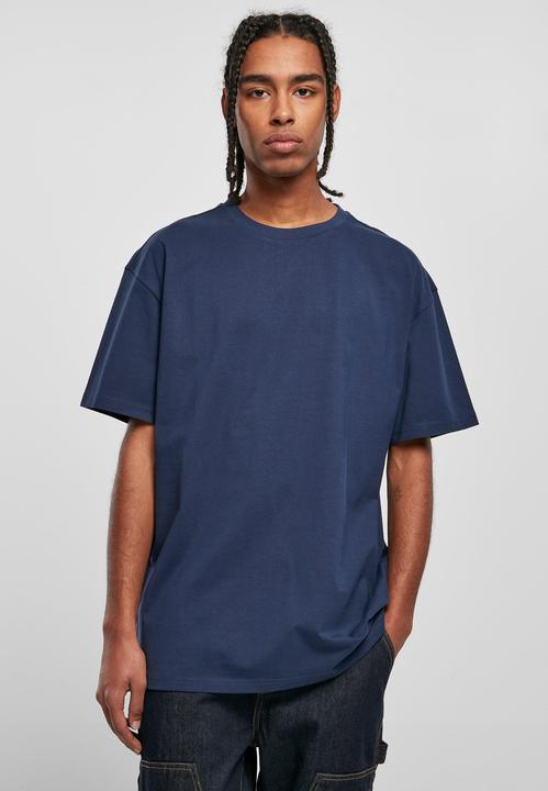 Actual product image Urban Classics Heavy Oversized Tee - 1560 (L)