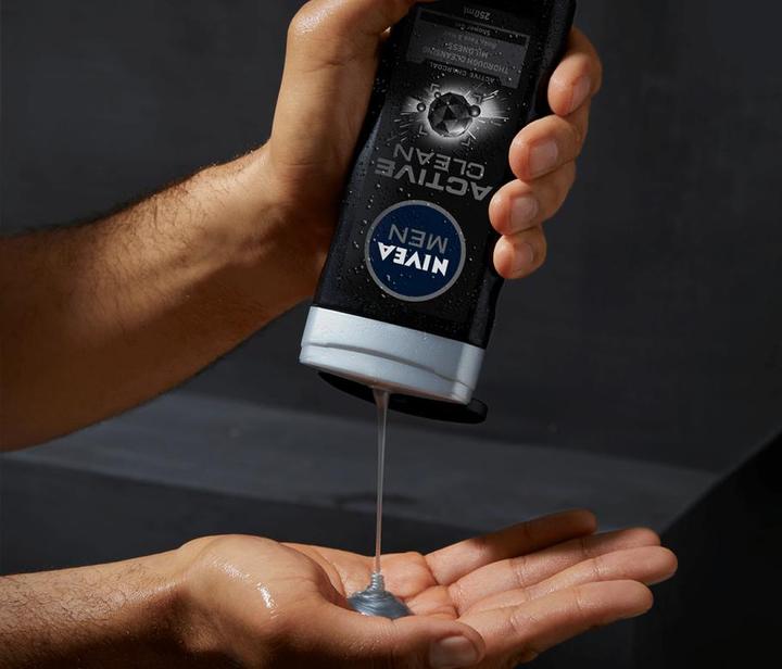 Immagine prodotto NIVEA Uomini attivi puliti (250 ml, Shampoo liquido)