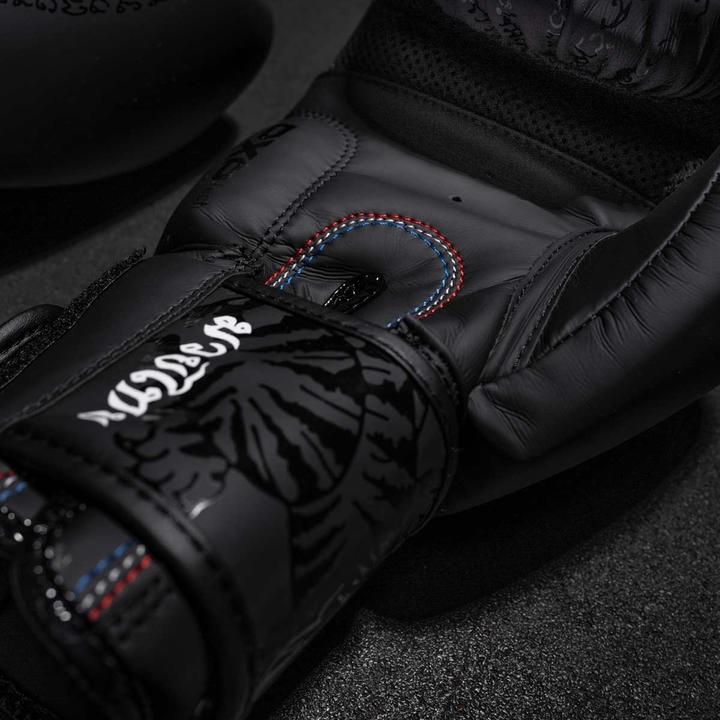 Actual product image Phantom Athletics Muay Thai (16 OZ, One size)