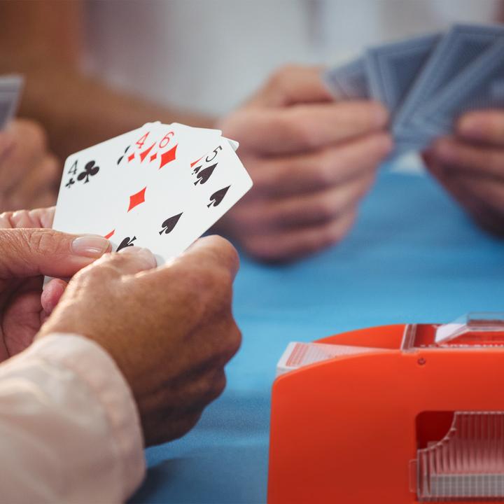 Actual product image Relaxdays Card shuffler