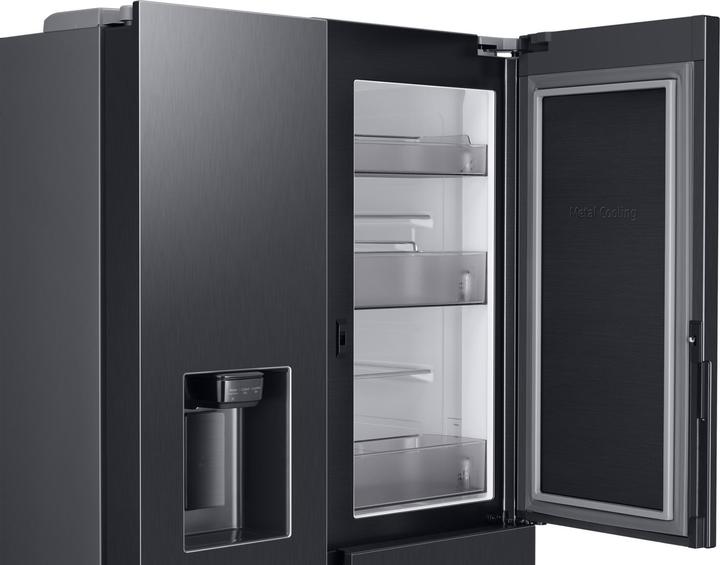 Actual product image Samsung RH68DG853DB1EG Side-by-Side EEK D NoFrost Premium Black Steel (627 l)