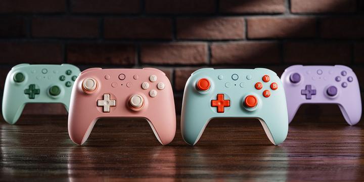 Actual product image 8bitdo Ultimate 2C Wireless (peach/light yellow, for Windows & Android) (Android, Windows)