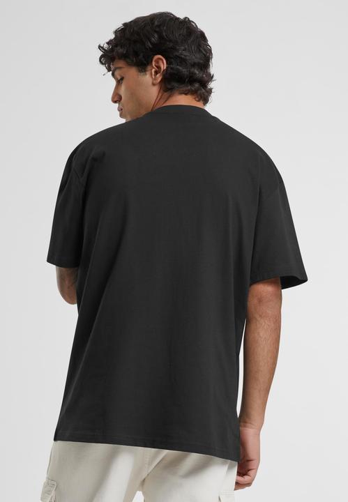 Actual product image Urban Classics Heavy oversized tee (3XL)