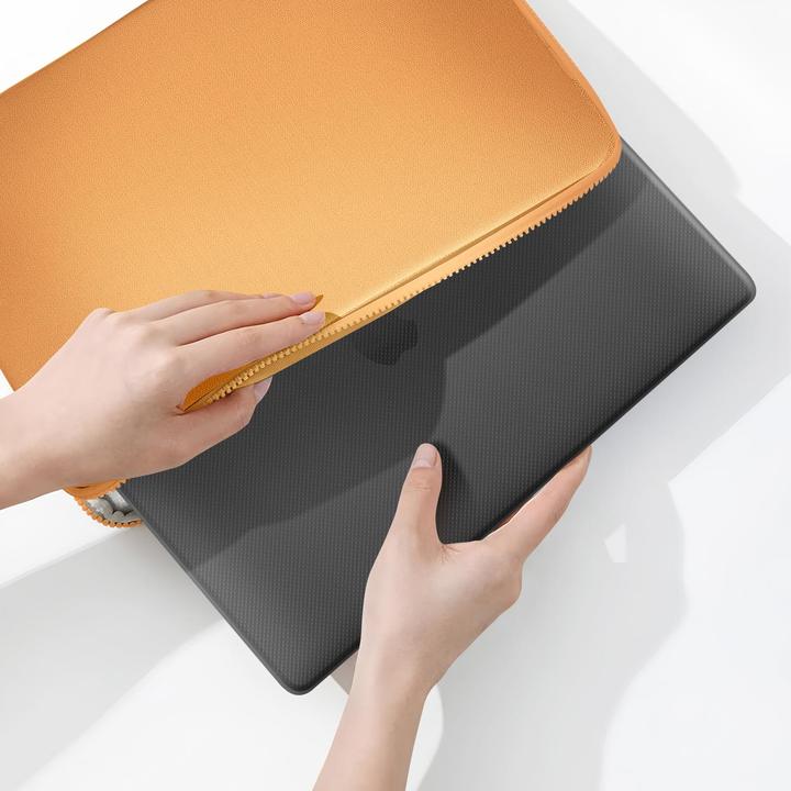 Produktbild Incase Hardshell Case for MacBook Air (15", Apple)
