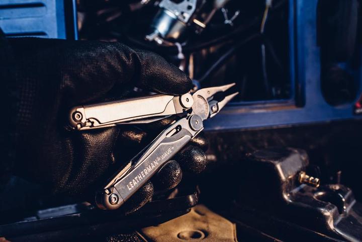 Actual product image Leatherman Wave Plus (18 Functions)