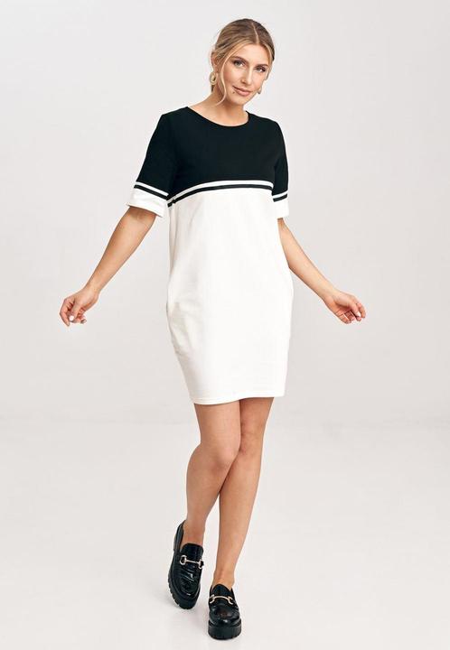 Actual product image Figl Everyday dress model (XS)