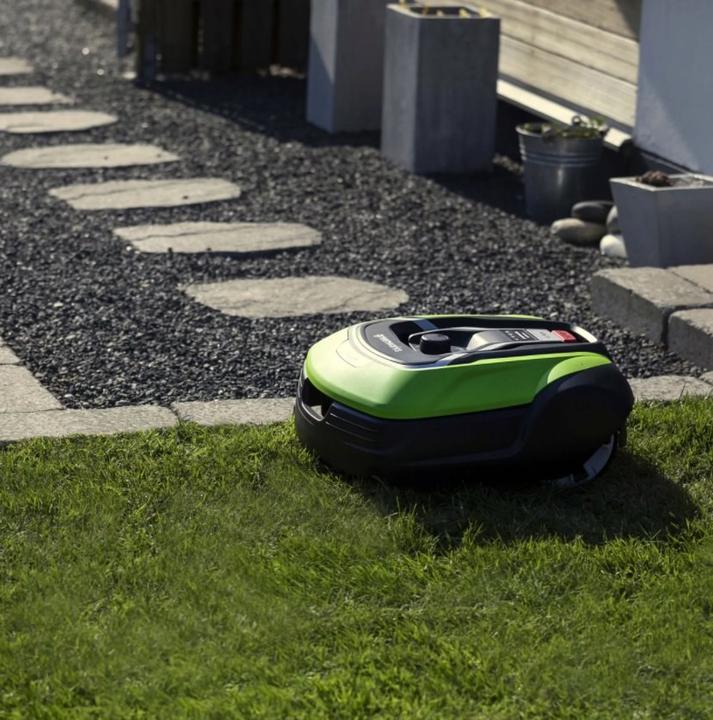 Produktbild Greenworks Robotic lawn mower OptiMow15 (1500 m²)