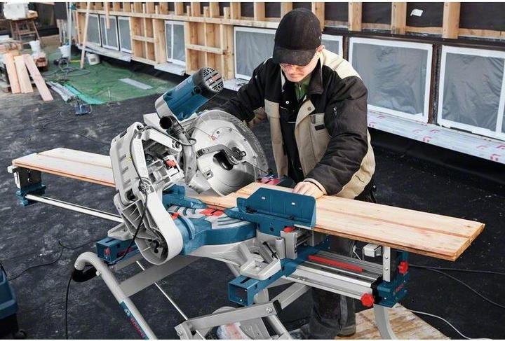 Immagine prodotto Bosch Professional Sega a gattuccio GCM 12 GDL, Legno