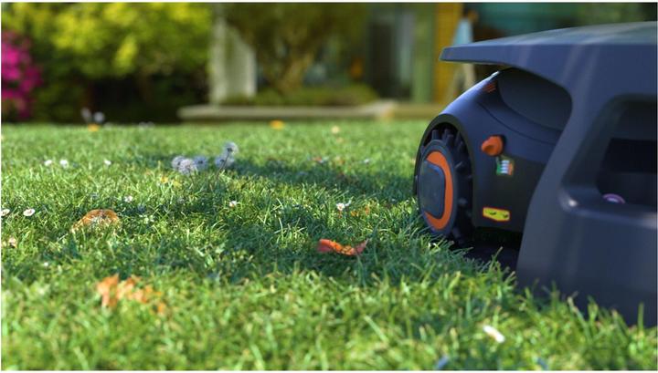 Actual product image Black & Decker BCRMW123QW (700 m²)