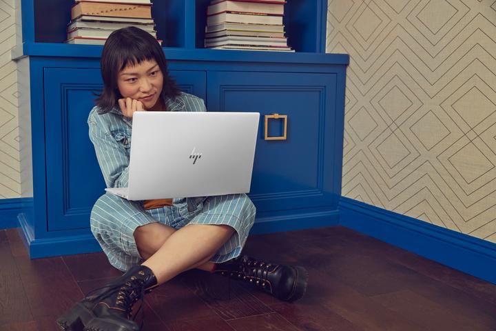 Actual product image HP Envy 15 (15.60", I7-10750H, 32 GB, 1000 GB, DE)