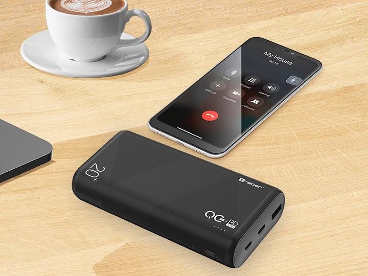 Actual product image Tracer Rechargeable battery 20000mAh QC3.0-PD20W (20000 mAh, 20 W, 74 Wh)